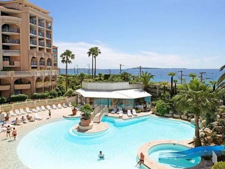 Appartamento In Riva Al Mare A Cannes Luaran gambar